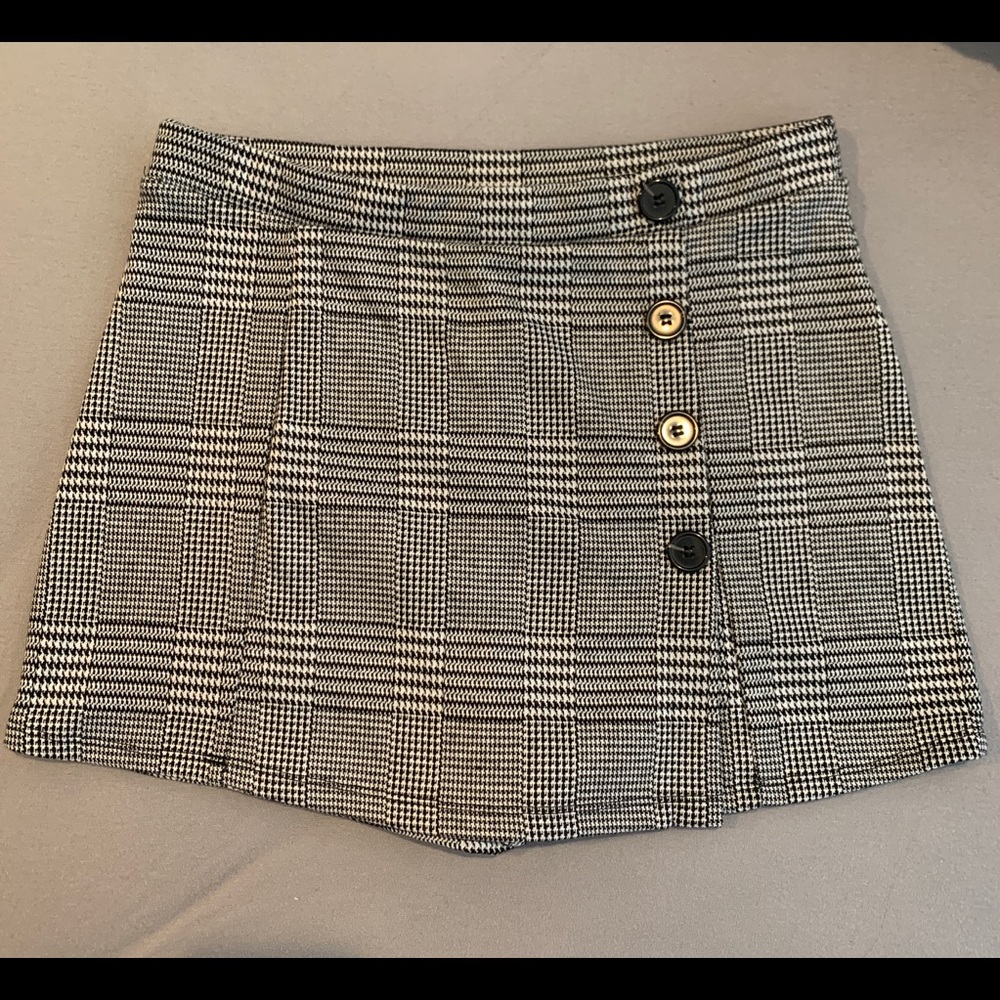 IRIS Houndstooth Skort